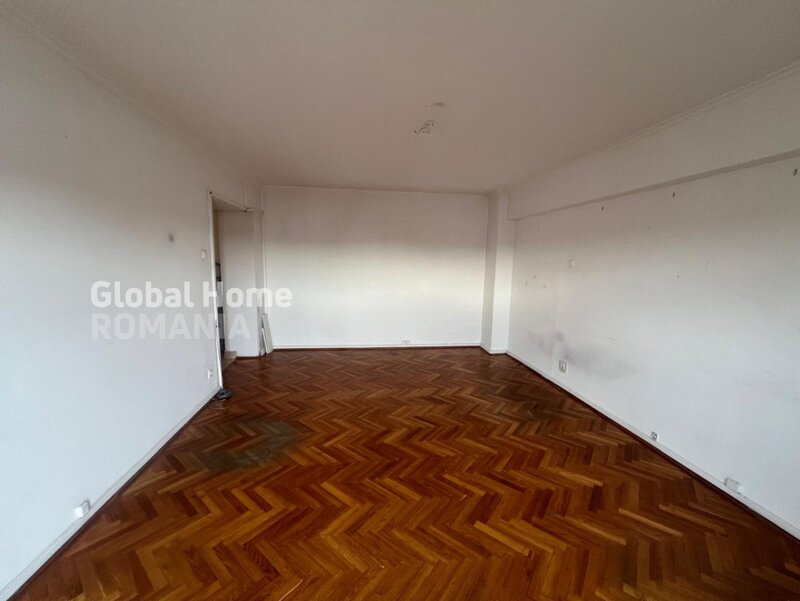 Unirii- Regina Maria Apartament 2 camere Bloc Monolit 1991-Centrala proprie