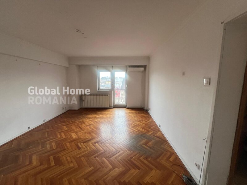 Unirii- Regina Maria Apartament 2 camere Bloc Monolit 1991-Centrala proprie